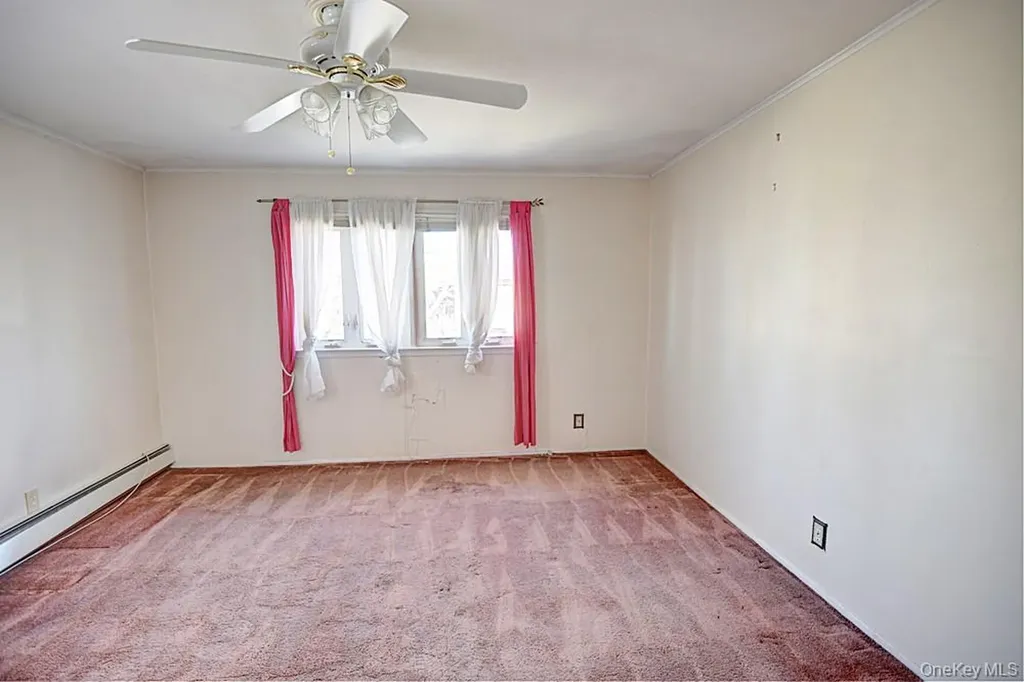 81 Hausch Boulevard Roosevelt NY 11575