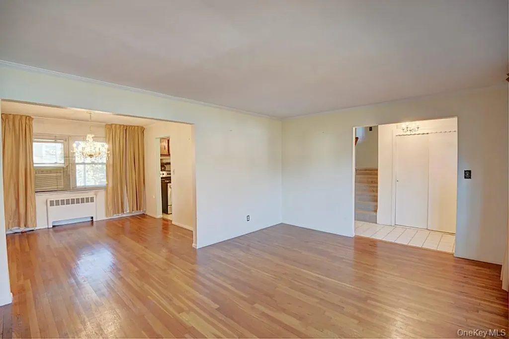 81 Hausch Boulevard Roosevelt NY 11575