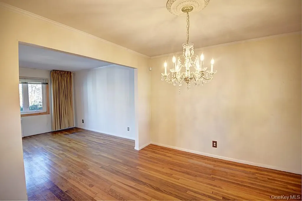81 Hausch Boulevard Roosevelt NY 11575