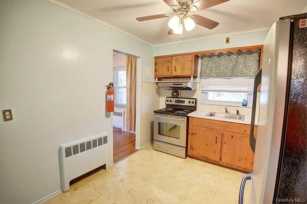 81 Hausch Boulevard Roosevelt NY 11575