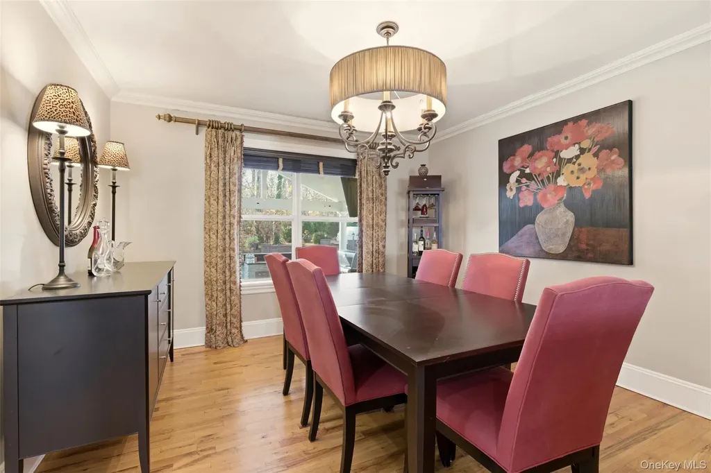 22 Knott Drive Glen Cove NY 11542