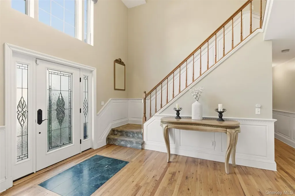 22 Knott Drive Glen Cove NY 11542