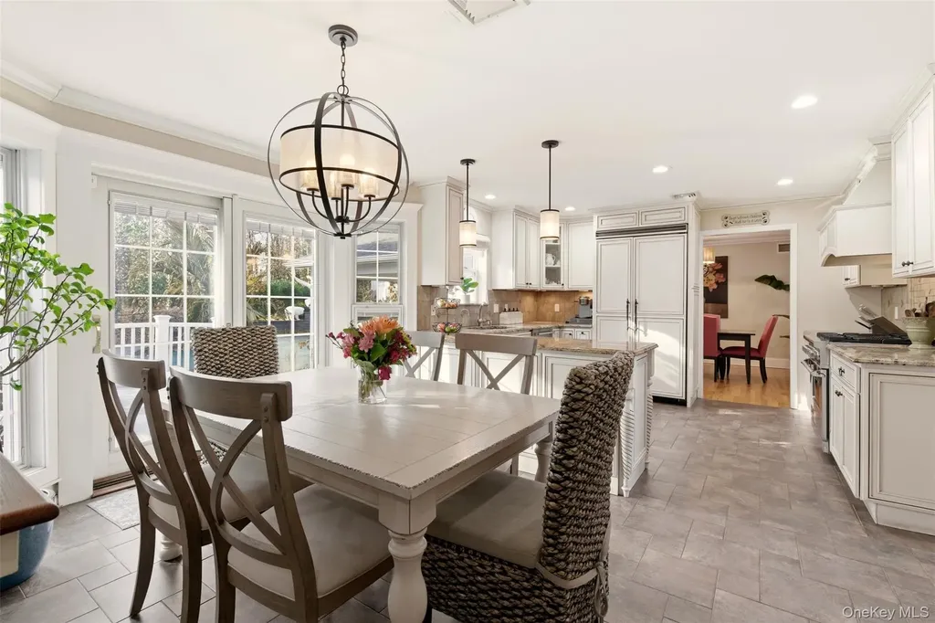 22 Knott Drive Glen Cove NY 11542