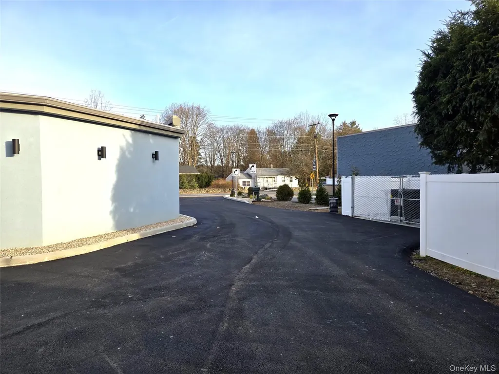 815 Violet Avenue Hyde Park NY 12538