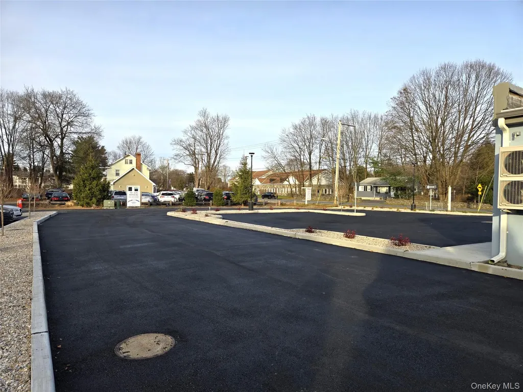 815 Violet Avenue Hyde Park NY 12538