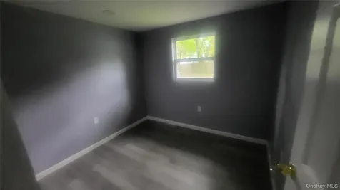 6 Blue Jay Lane Hyde Park NY 12538