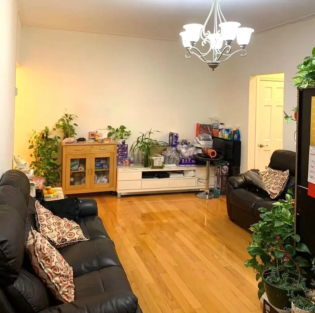 155-17 Sanford Avenue Flushing NY 11355