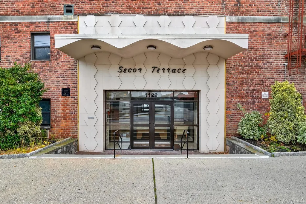 1122 Yonkers Avenue Yonkers NY 10704