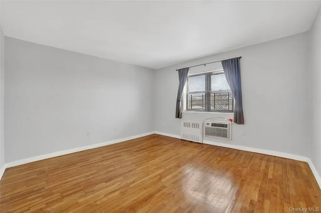 1122 Yonkers Avenue Yonkers NY 10704