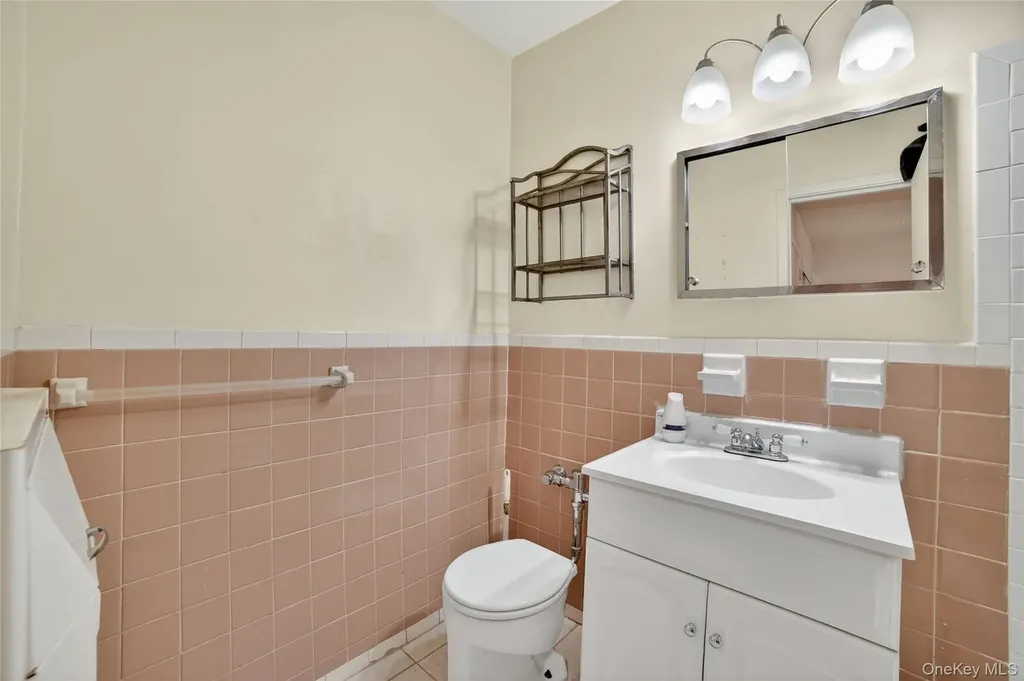 1122 Yonkers Avenue Yonkers NY 10704