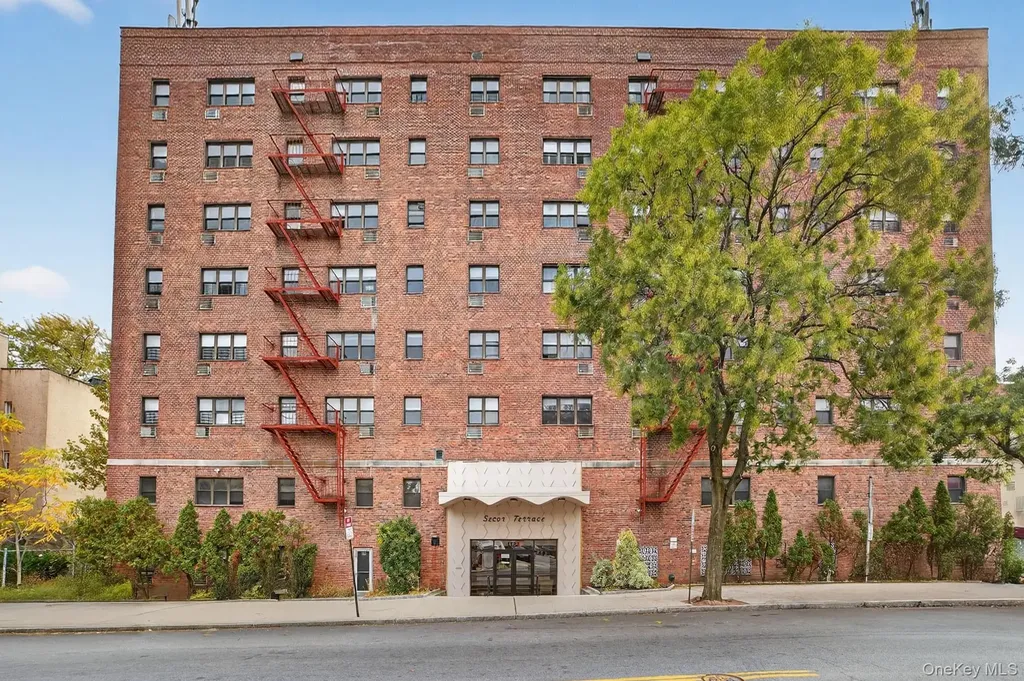 1122 Yonkers Avenue Yonkers NY 10704
