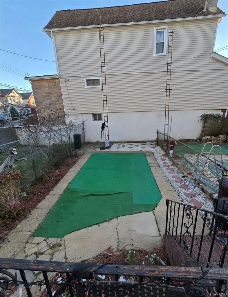 80-18 95th Avenue Ozone Park NY 11416