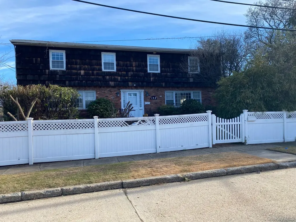 100 Kings Avenue Atlantic Beach NY 11509