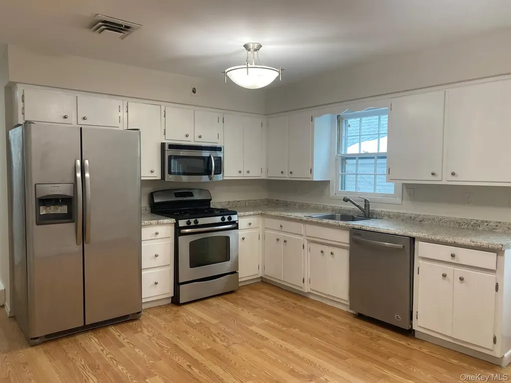 100 Kings Avenue Atlantic Beach NY 11509
