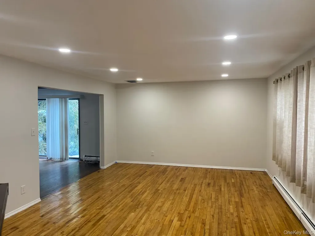 100 Kings Avenue Atlantic Beach NY 11509