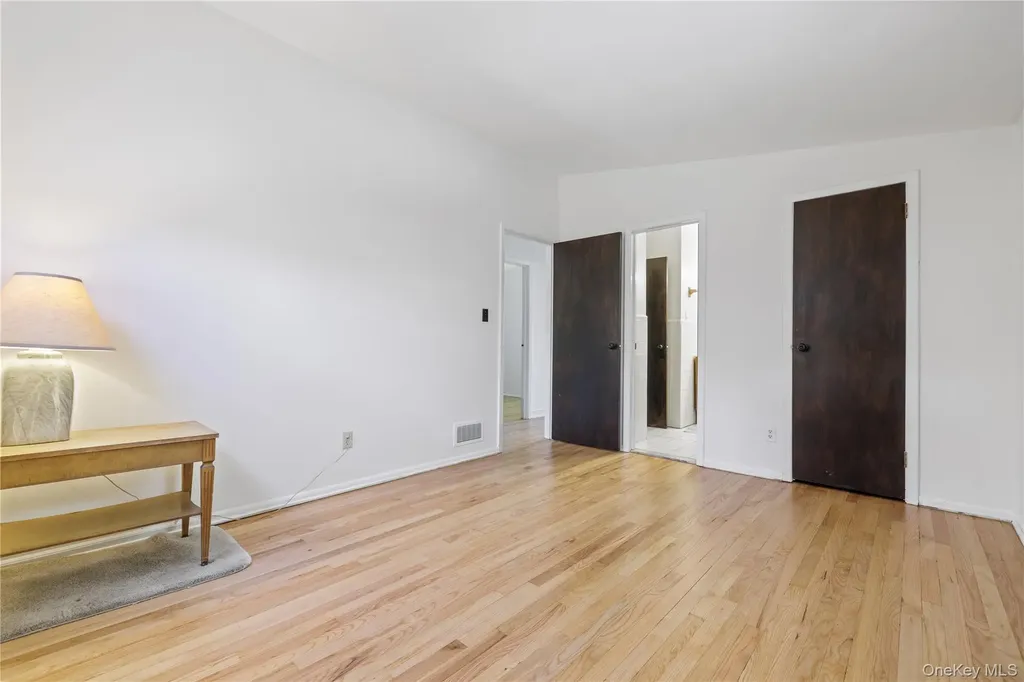 31 S Lexow Avenue Nanuet NY 10954