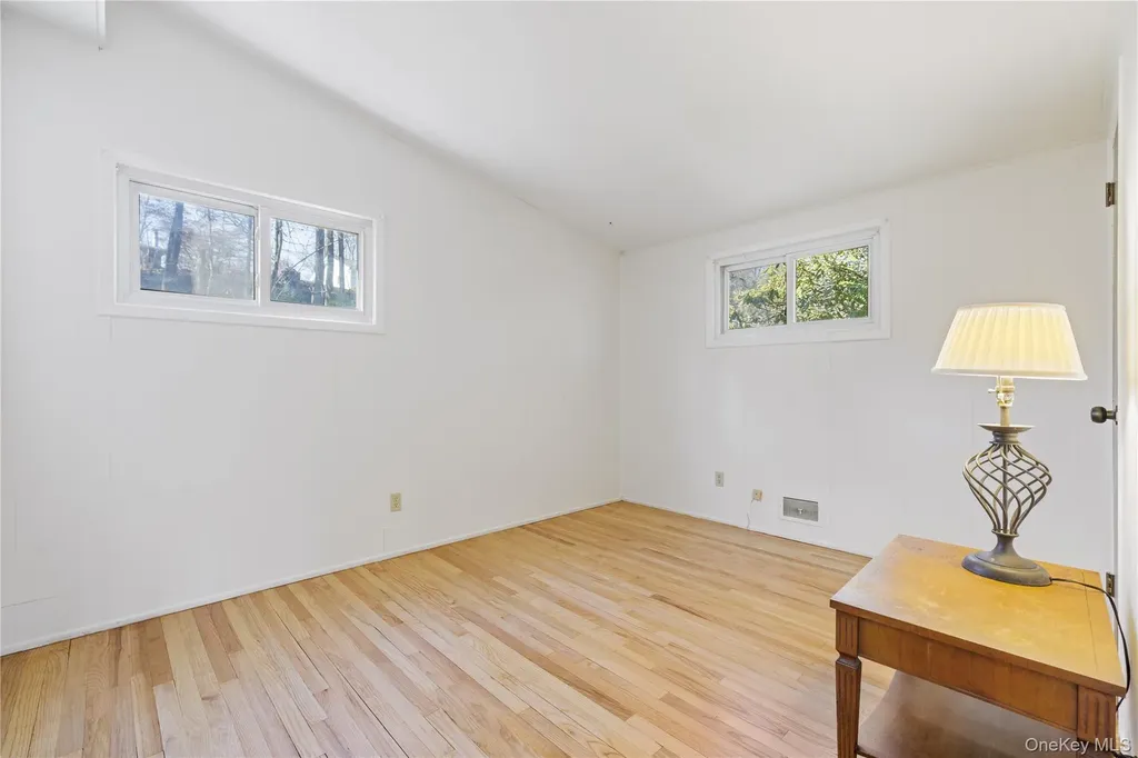 31 S Lexow Avenue Nanuet NY 10954