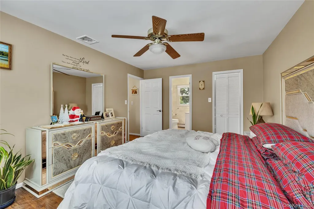20 Soundview Drive Shoreham NY 11786