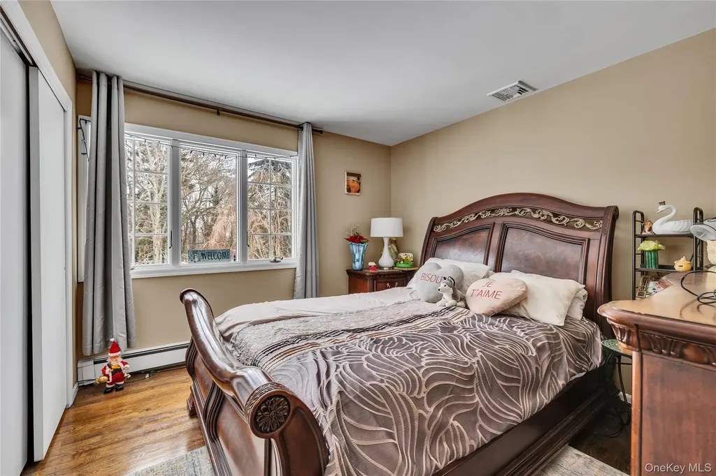 20 Soundview Drive Shoreham NY 11786