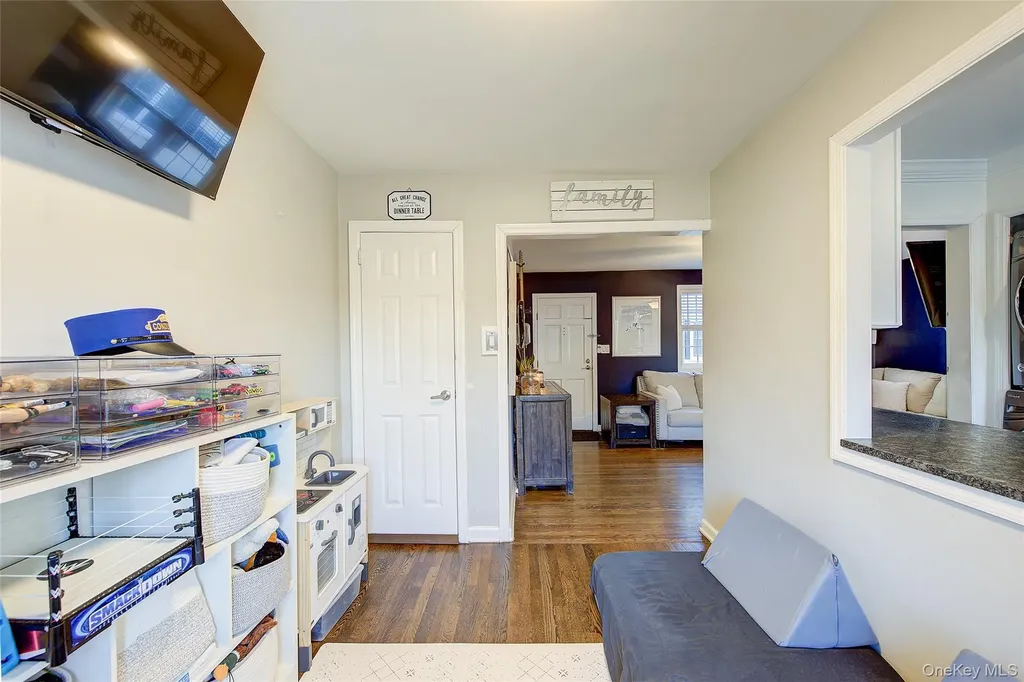 67-46 224th Street Bayside NY 11364