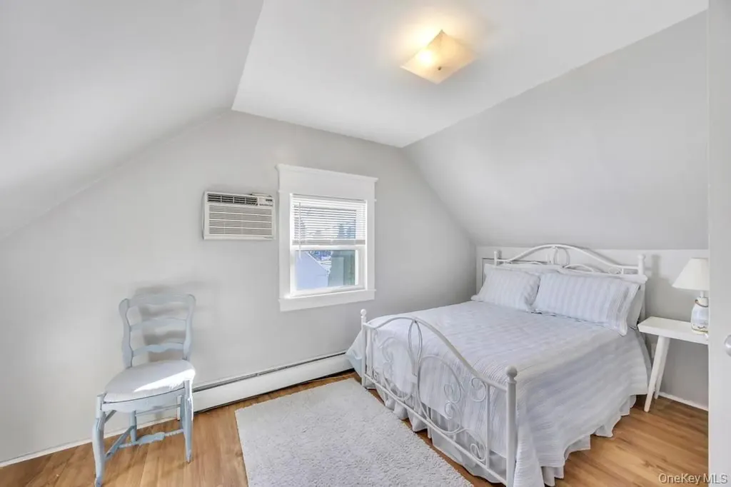 23 Haven Lane Levittown NY 11756
