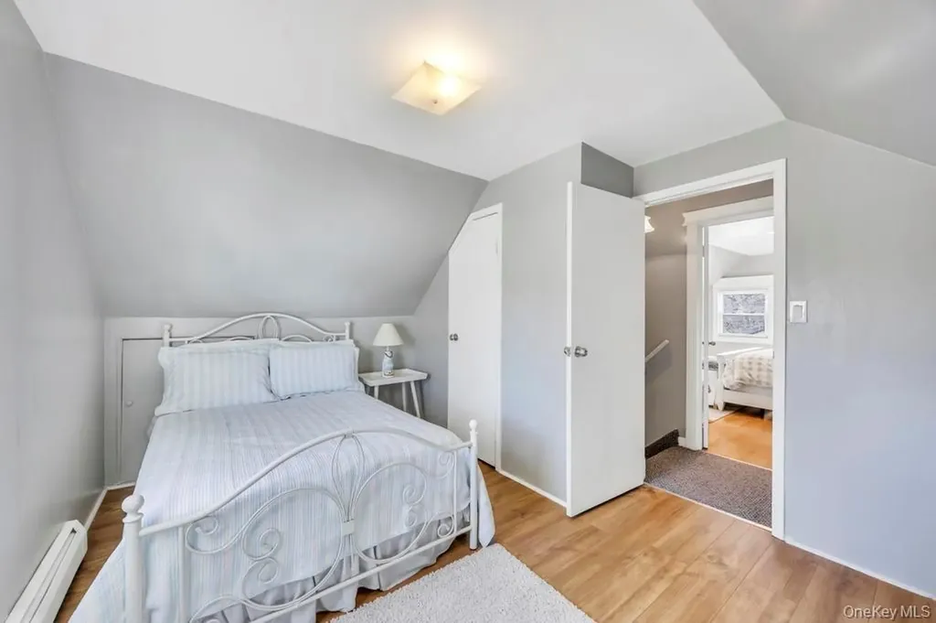 23 Haven Lane Levittown NY 11756