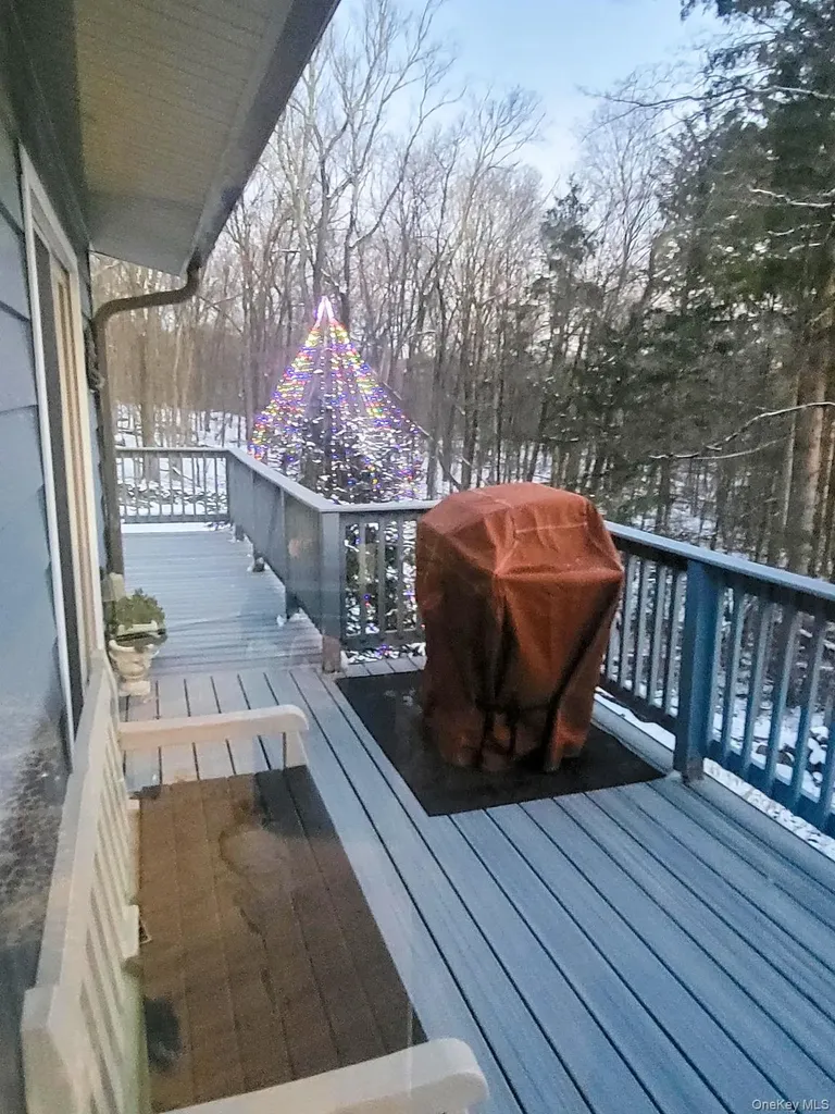 70 Kent Shore Drive Carmel NY 10512