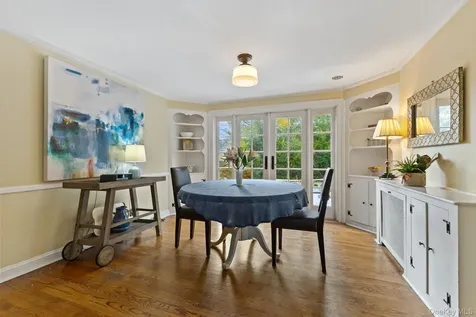 8 S Bedford Road Pound Ridge NY 10576