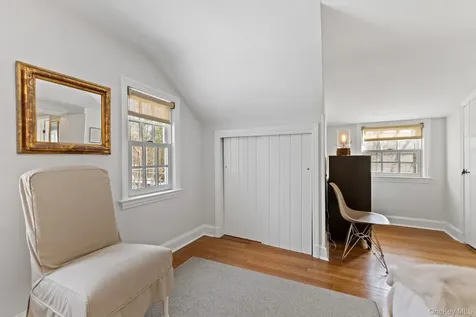 8 S Bedford Road Pound Ridge NY 10576