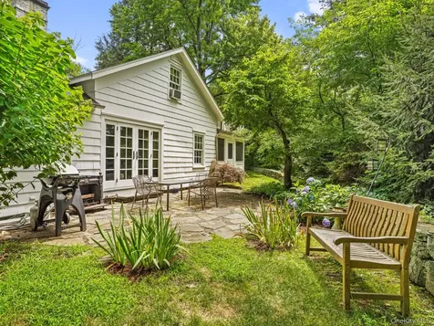 8 S Bedford Road Pound Ridge NY 10576