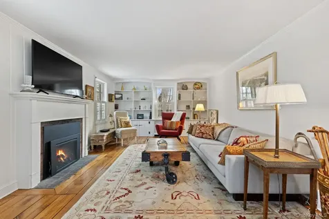 8 S Bedford Road Pound Ridge NY 10576