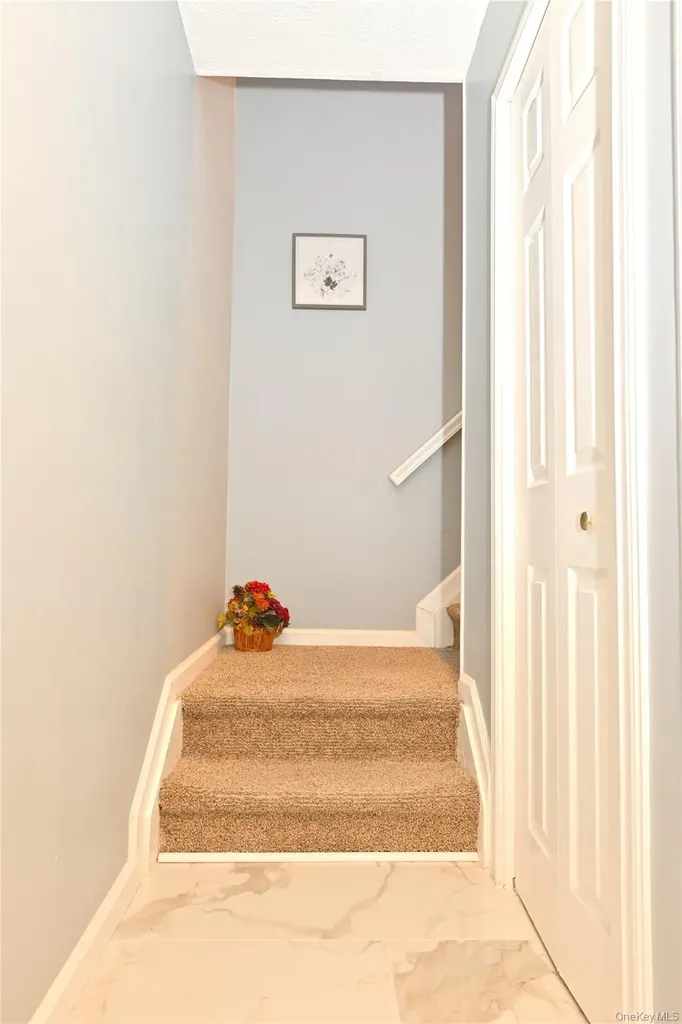 14 Kensington Way Middletown NY 10940