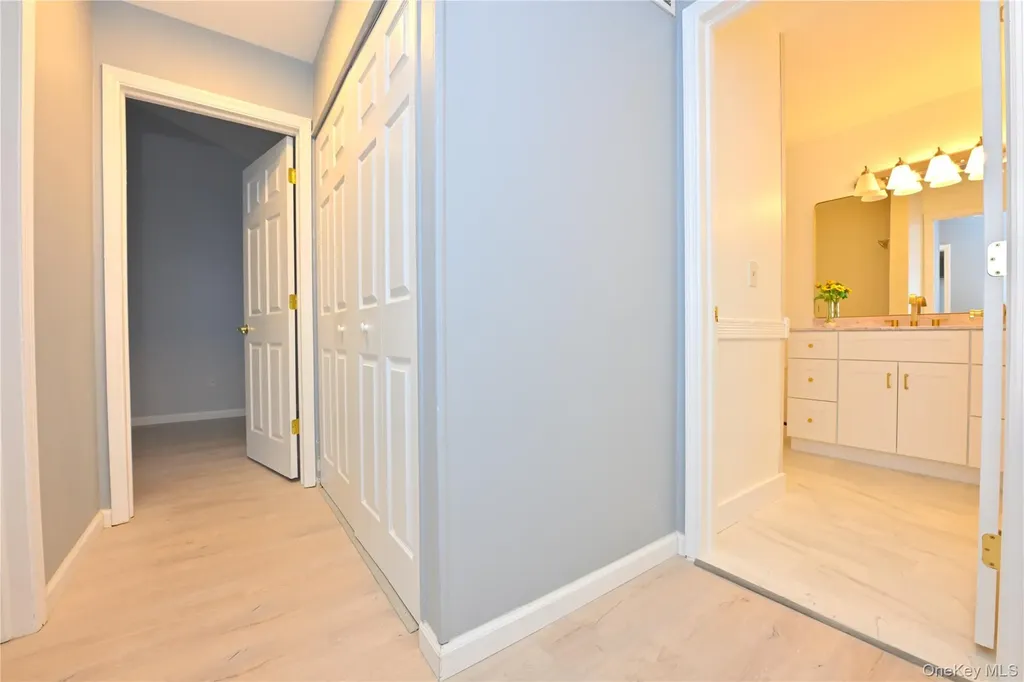 14 Kensington Way Middletown NY 10940