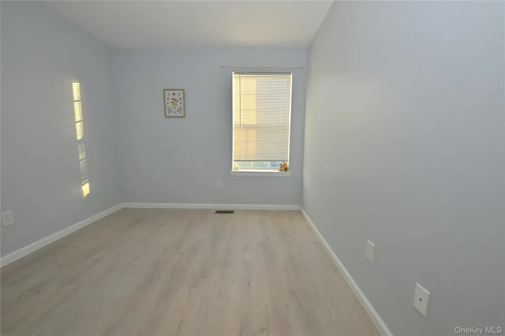 14 Kensington Way Middletown NY 10940