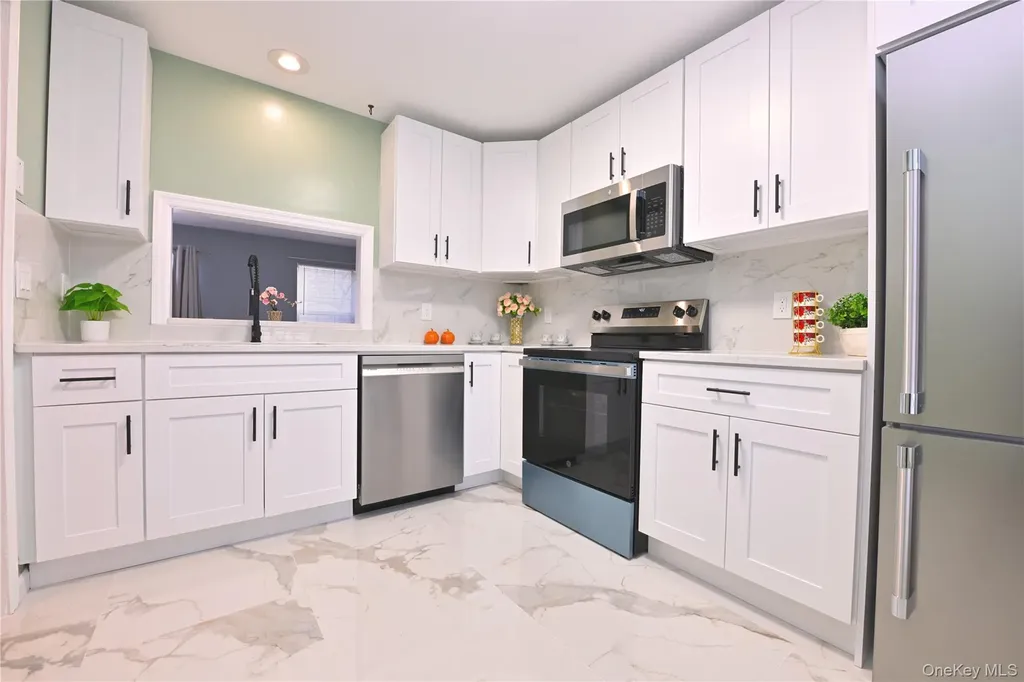 14 Kensington Way Middletown NY 10940