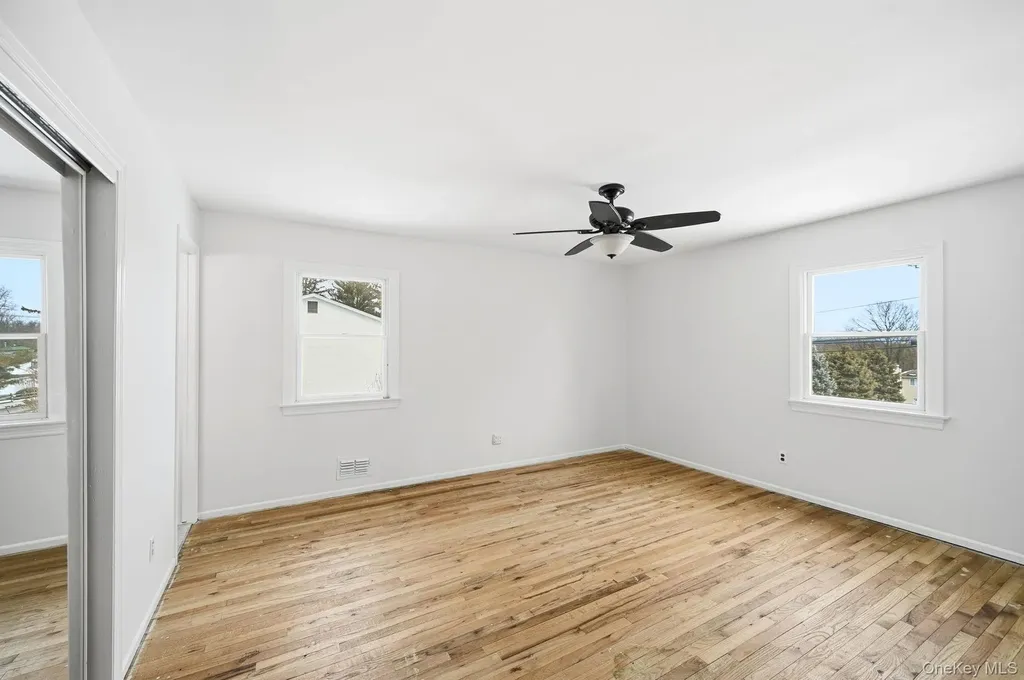 40 Pittsford Way Nanuet NY 10954