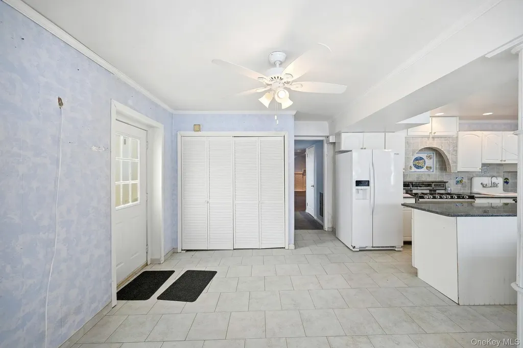 40 Pittsford Way Nanuet NY 10954