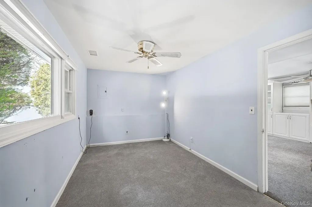 40 Pittsford Way Nanuet NY 10954