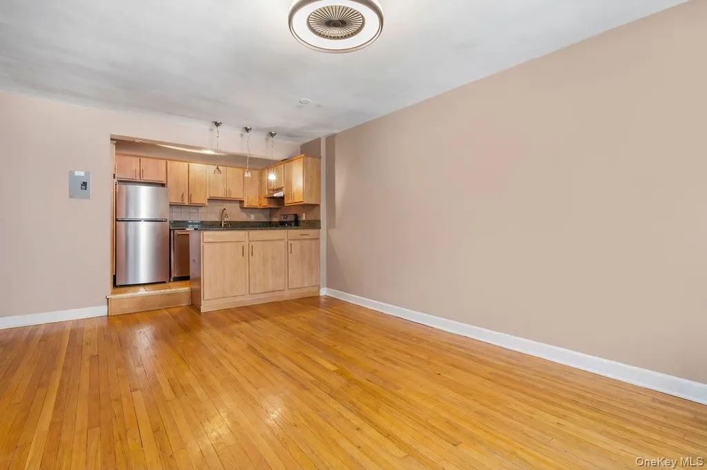 2 Overlook Road White Plains NY 10605
