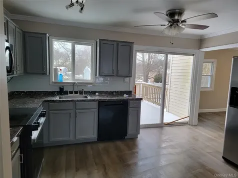 19 Essex Road Poughkeepsie NY 12601