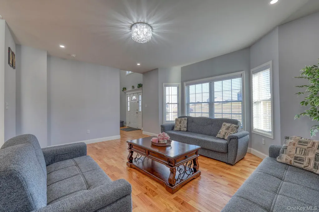 34 Meadow View Drive Marlboro NY 12542