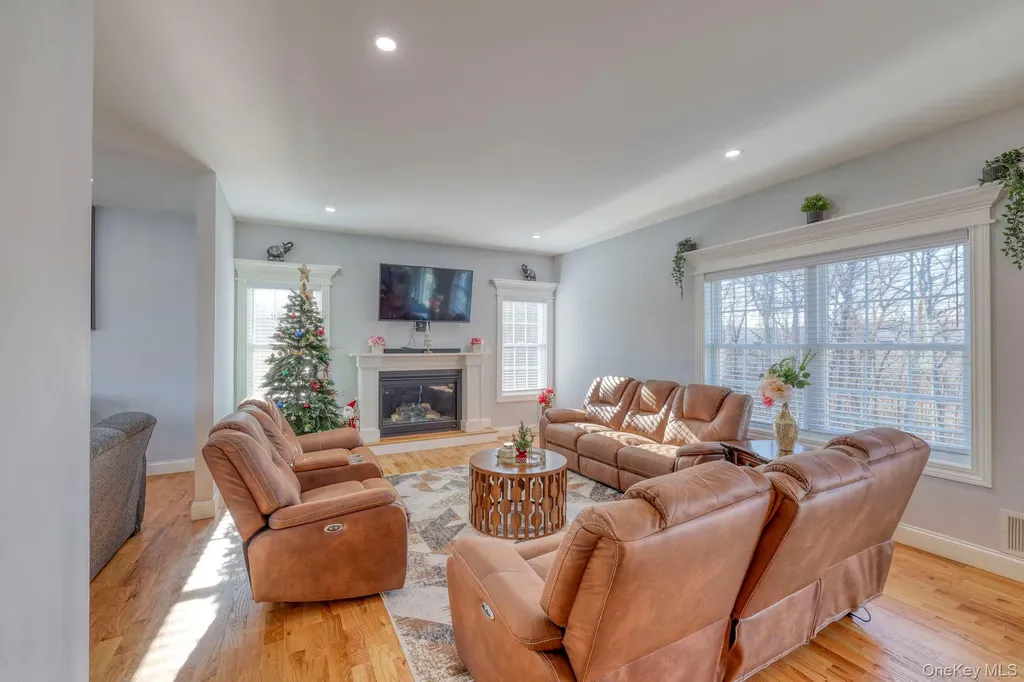 34 Meadow View Drive Marlboro NY 12542