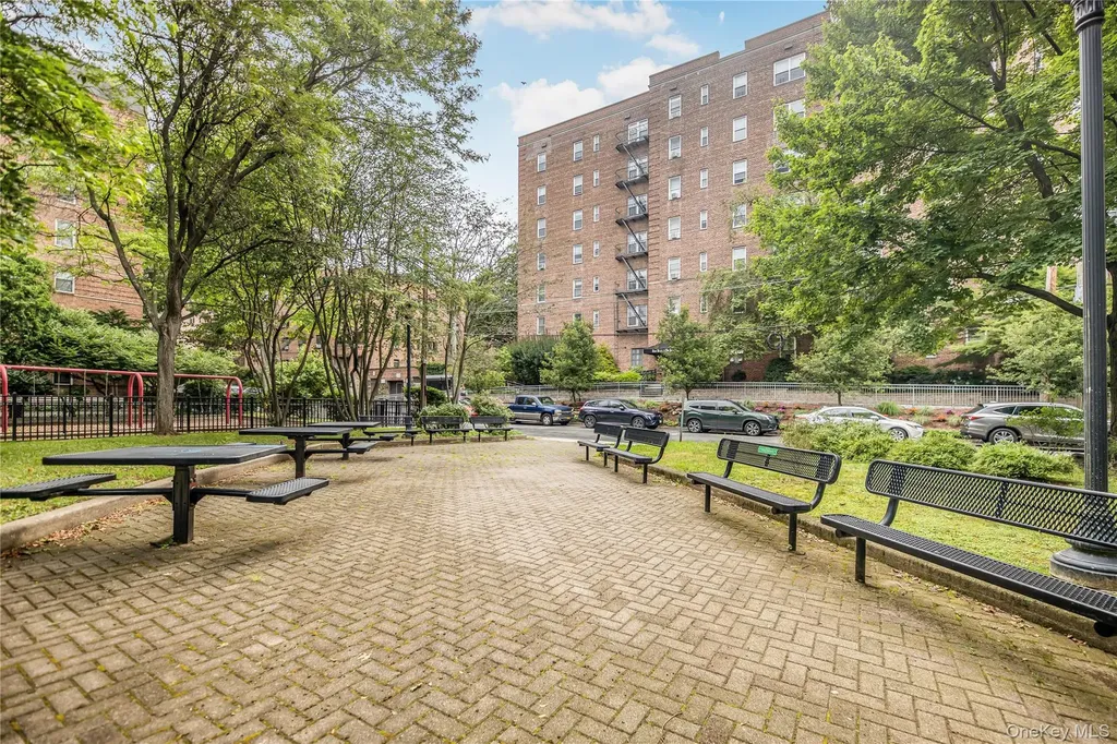 1 Vincent Road Bronxville NY 10708