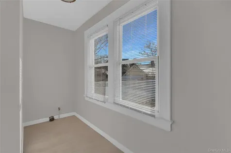 820 Jefferson Street Baldwin NY 11510