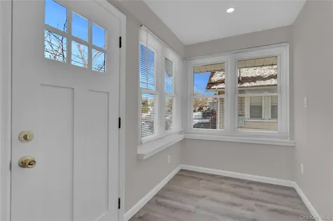 820 Jefferson Street Baldwin NY 11510