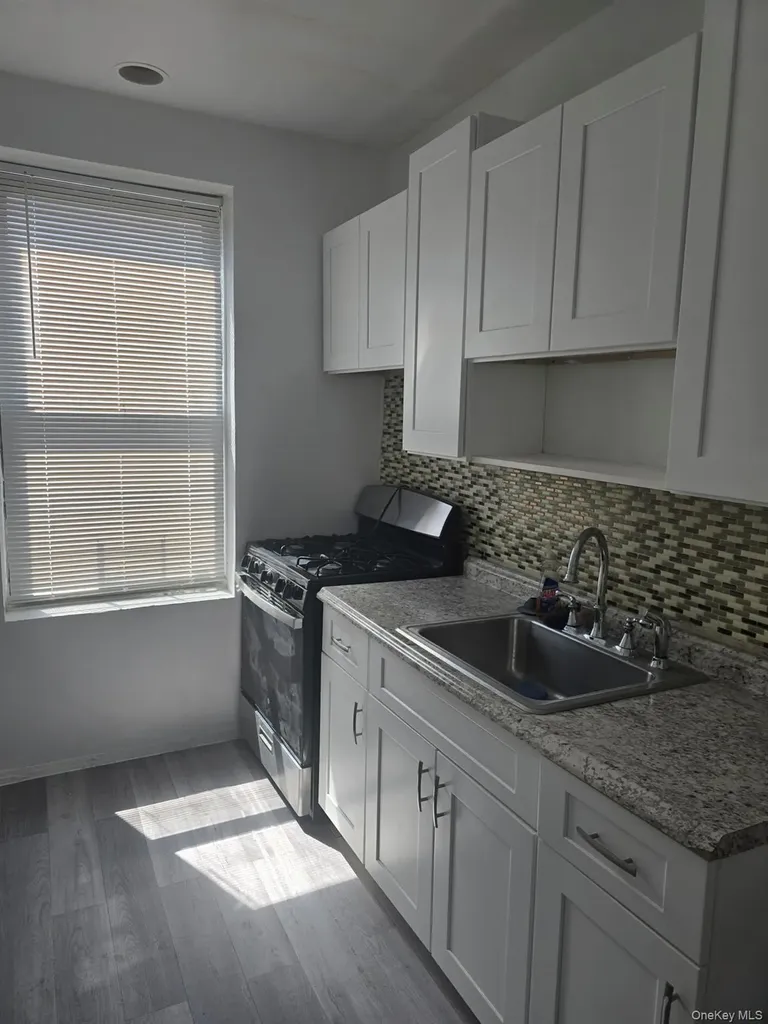 8423 14th Avenue Brooklyn NY 11228