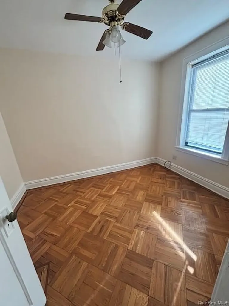 8423 14th Avenue Brooklyn NY 11228
