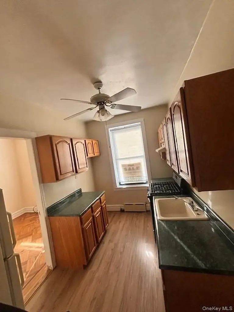 8423 14th Avenue Brooklyn NY 11228