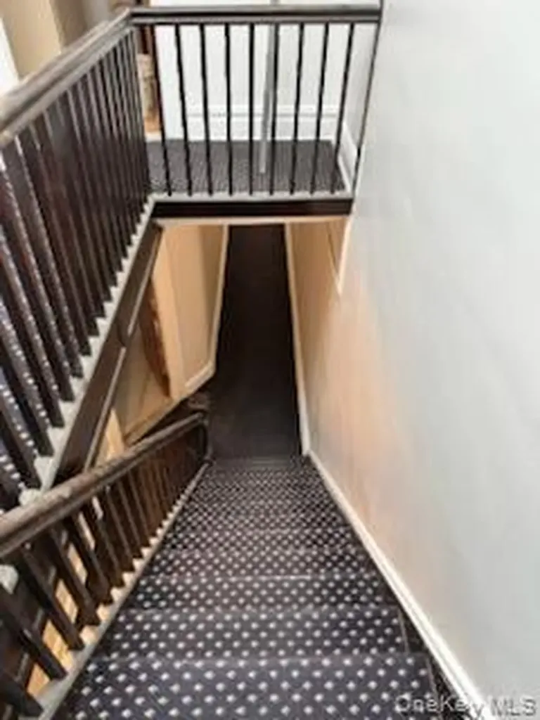 8423 14th Avenue Brooklyn NY 11228