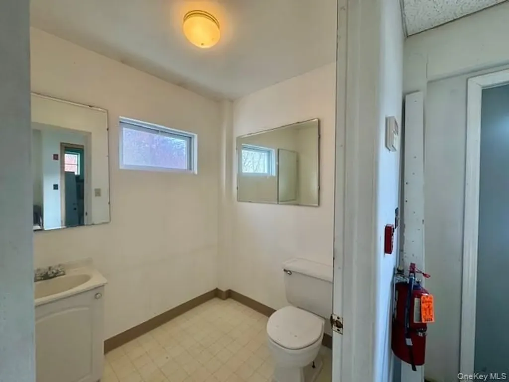 1765 Route 44 Pleasant Valley NY 12569